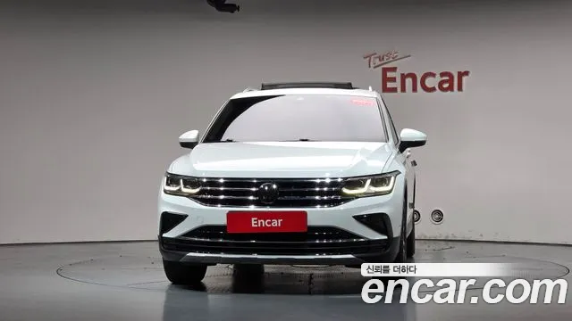 Volkswagen Tiguan 2nd Gen — Фото автомобиля 3