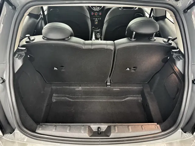 MINI Hatch — Фото автомобиля 13