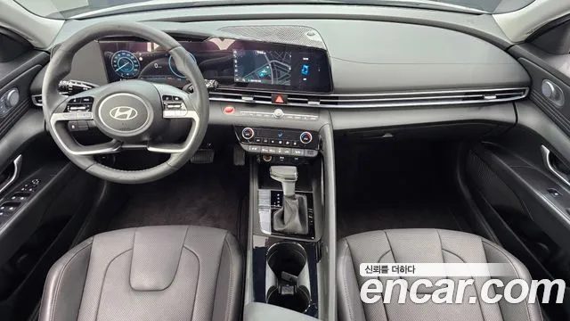 Hyundai Avante — Фото автомобиля 10