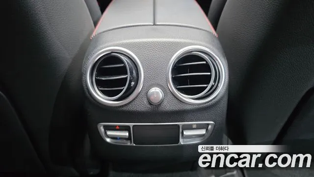 Mercedes-Benz GLC-Class X253 — Фото автомобиля 30