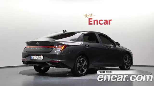 Hyundai AVANTE Avante (CN7) — Фото автомобиля 2