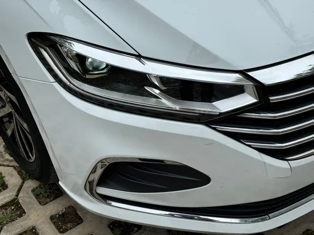 Volkswagen Lavida — Фото автомобиля 16