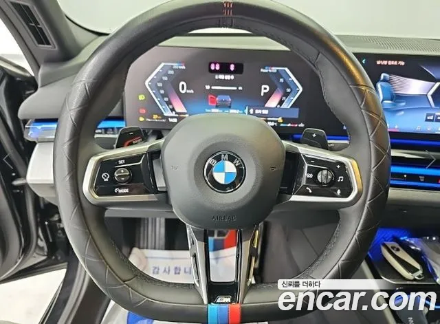 BMW 5 Series G60 — Фото автомобиля 9