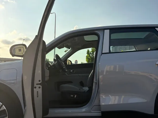 Leapmotor A10 — Фото автомобиля 7