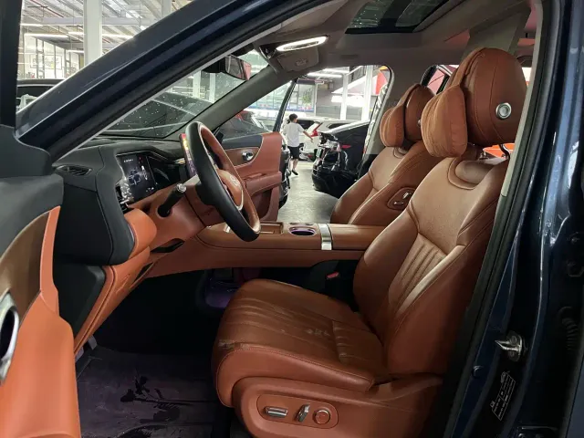 GAC Trumpchi Xiangwang S9 — Фото автомобиля 8