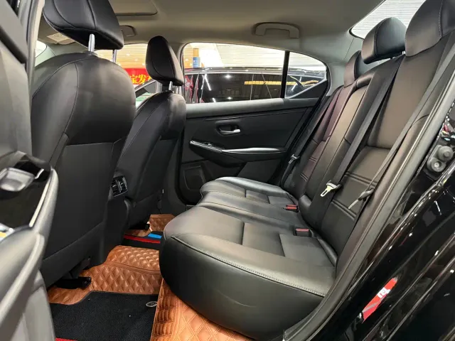 Nissan Sylphy — Фото автомобиля 16