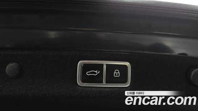 Hyundai Grandeur GN7 — Фото автомобиля 16