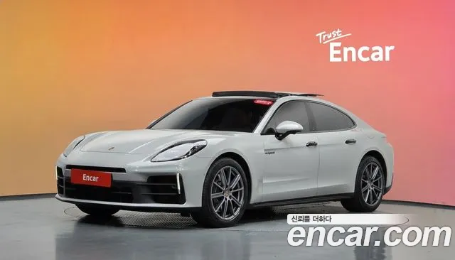 Фотография автомобиля — Porsche Panamera