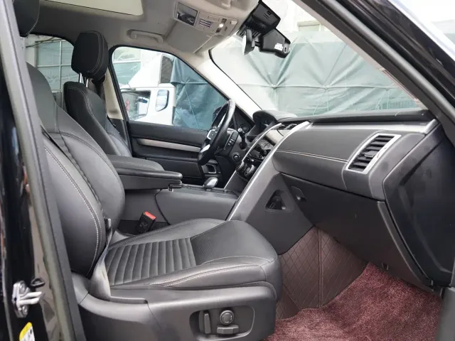 Land Rover Discovery — Фото автомобиля 30