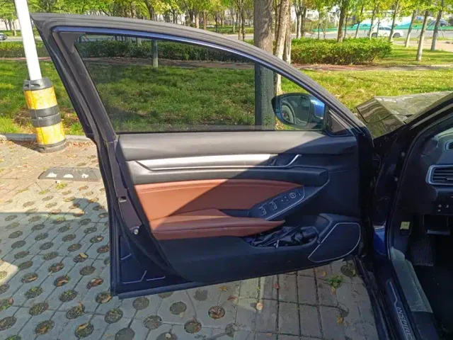Honda Inspire — Фото автомобиля 7