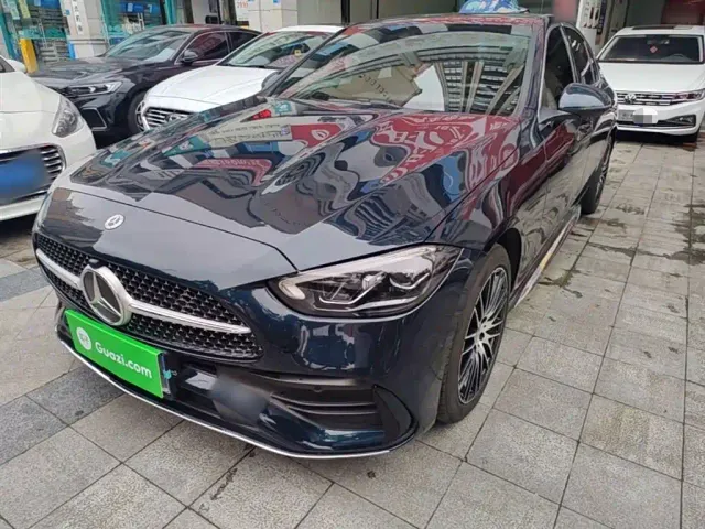 Фотография автомобиля — Mercedes-Benz C-Class