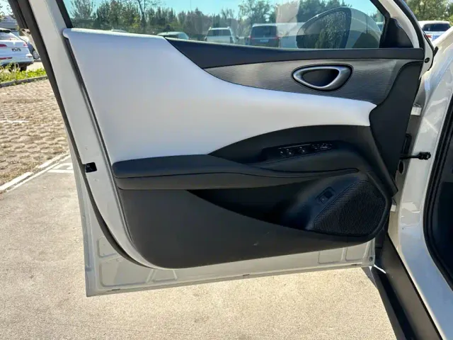 BYD Seal 06 — Фото автомобиля 12