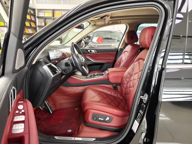 BMW X5 — Фото автомобиля 11
