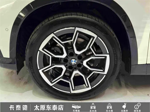 BMW X1 — Фото автомобиля 10
