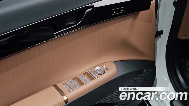Hyundai Grandeur GN7 — Фото автомобиля 24