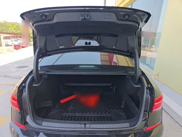 Volkswagen Passat — Фото автомобиля 18