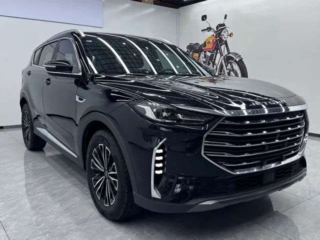 Jetour X70 Plus — Фото автомобиля 3