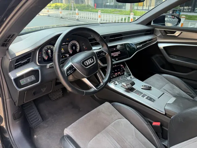 Audi A6L — Фото автомобиля 7