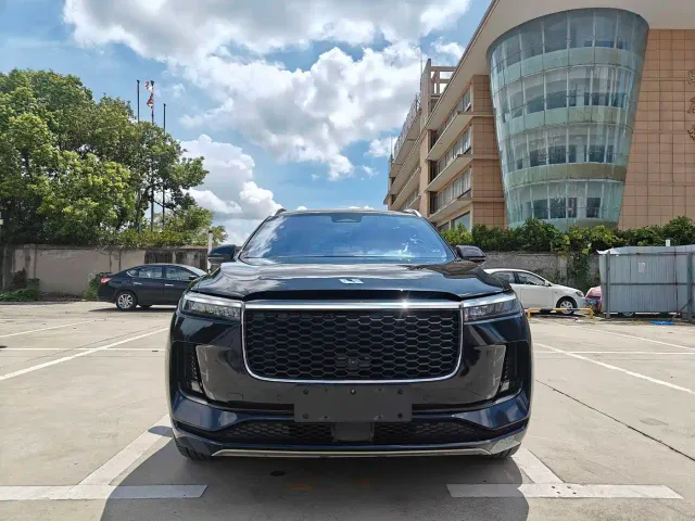 Li Auto ONE — Фото автомобиля 2