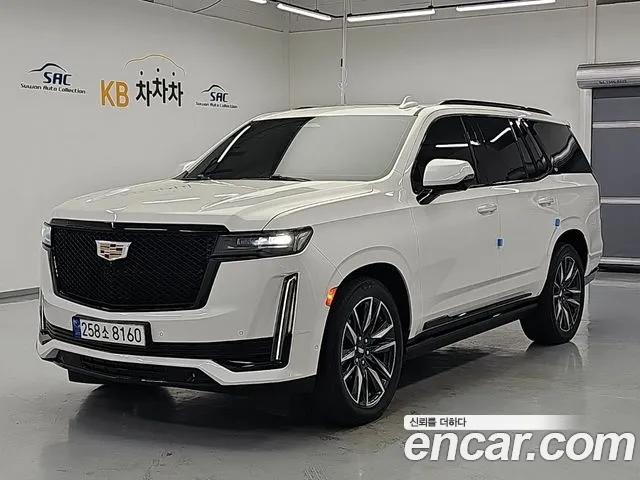 Cadillac Escalade 5th Gen — Фото автомобиля 2