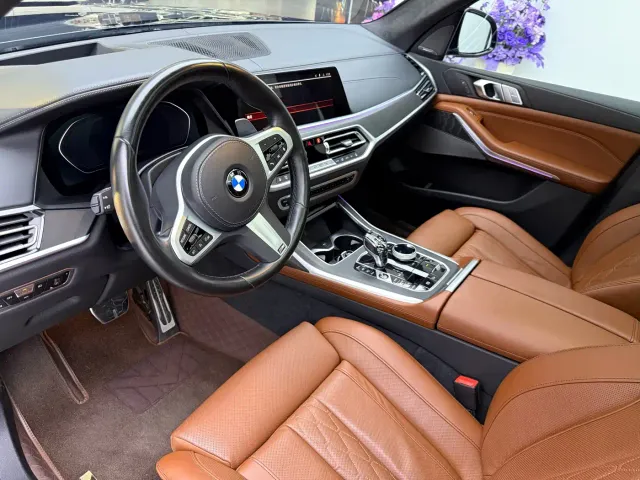BMW X7 — Фото автомобиля 18