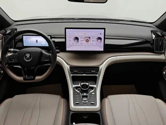 BYD Song Pro — Фото автомобиля 12