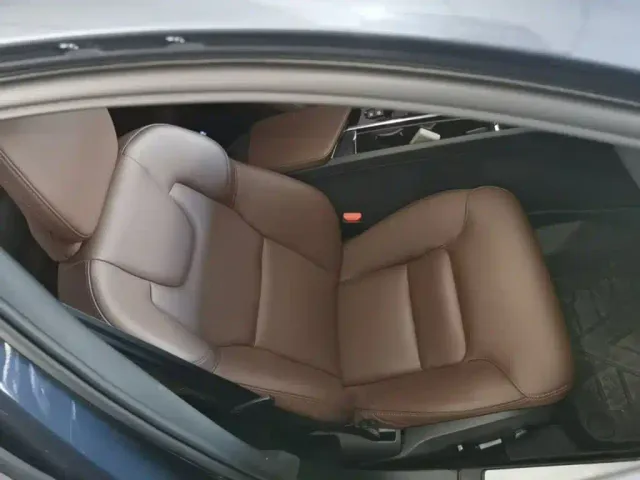 Volvo S60 — Фото автомобиля 24