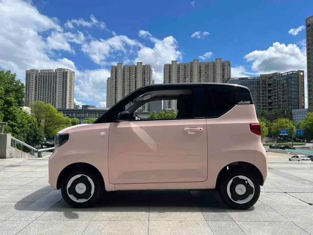Wuling Hongguang Mini EV — Фото автомобиля 19