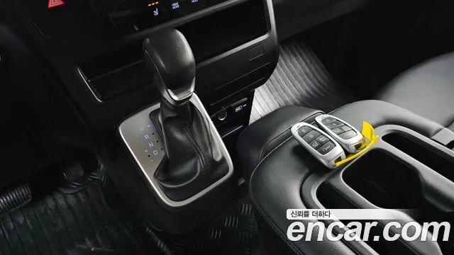 Hyundai Staria Staria Карго 3 места — Фото автомобиля 5