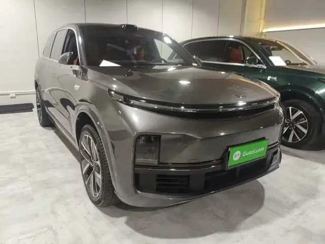 Li Auto L9 — Фото автомобиля 3