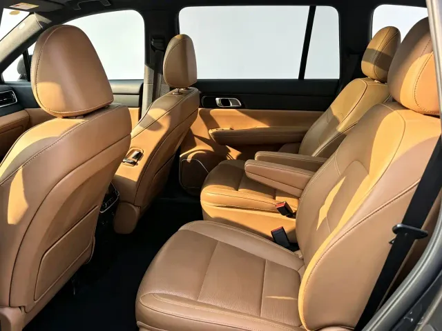 Li Auto ONE — Фото автомобиля 14