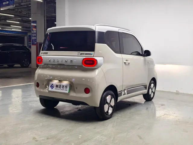 Wuling Hongguang Mini EV — Фото автомобиля 11