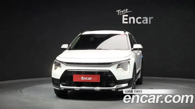Kia Niro The All New Niro Signature — Фото автомобиля 3