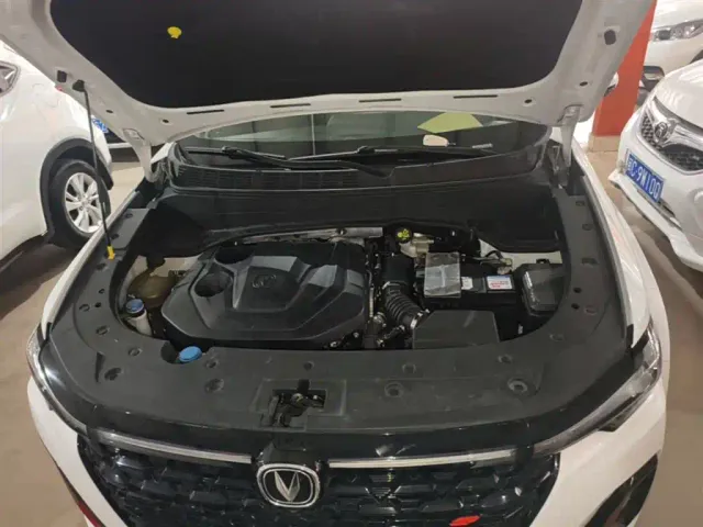 Changan CS35 Plus — Фото автомобиля 19