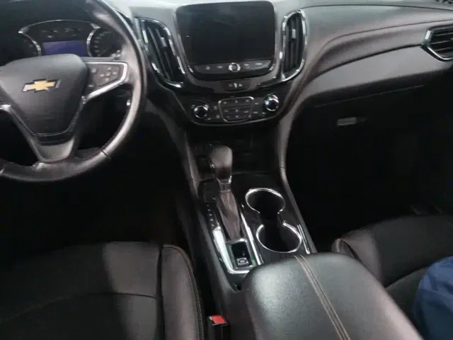 Chevrolet Equinox — Фото автомобиля 12