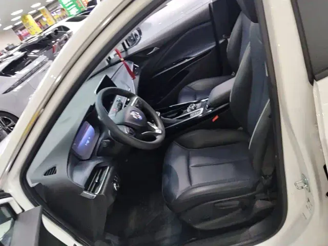 Buick Velite 6 — Фото автомобиля 14