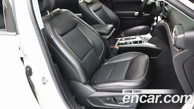 Ford Explorer Generation 6 — Фото автомобиля 14