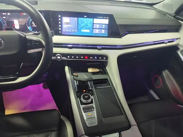 Changan CS75 Plus — Фото автомобиля 12