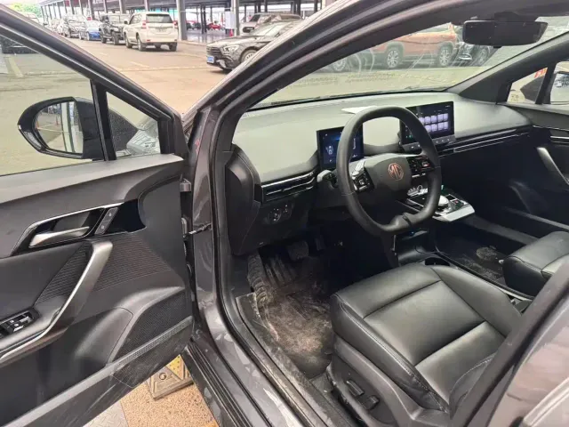MG MG4 EV 2022 Model 425km Flagship — Фото автомобиля 4