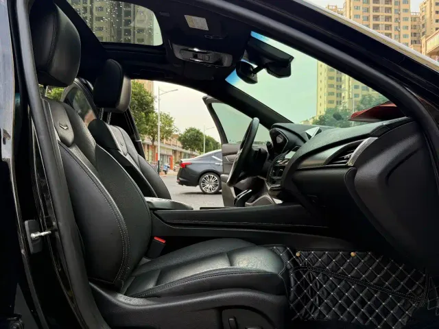 Cadillac CT5 — Фото автомобиля 25