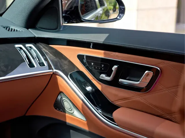 Mercedes-Benz Maybach S-Class — Фото автомобиля 11