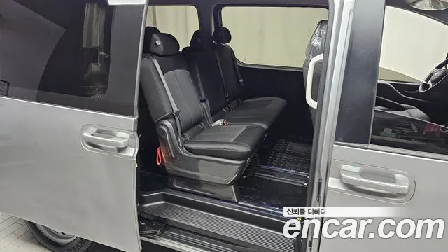 Hyundai Staria — Фото автомобиля 17