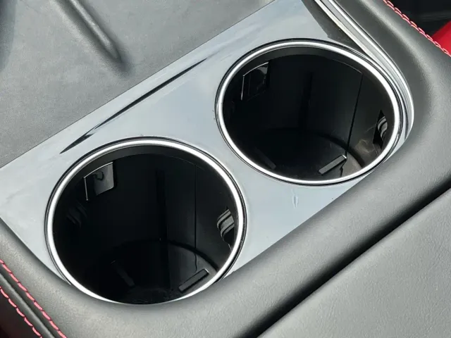 Xpeng P7 — Фото автомобиля 14