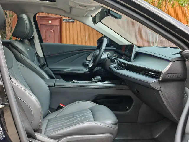 Chery Arrizo 8 — Фото автомобиля 11
