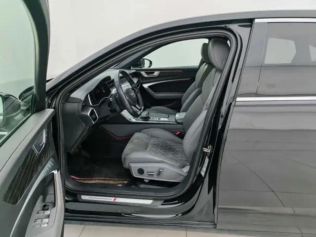 Audi A6L — Фото автомобиля 13