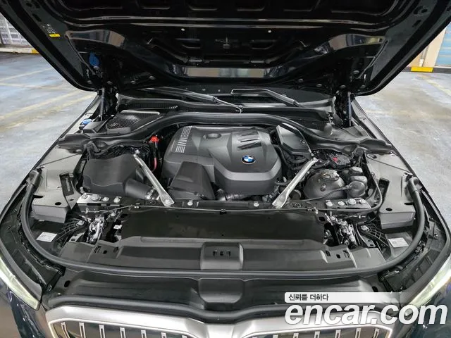 BMW 5-Series — Фото автомобиля 6