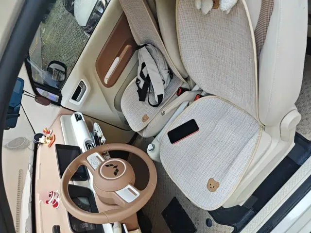 Wuling Hongguang Mini EV — Фото автомобиля 11