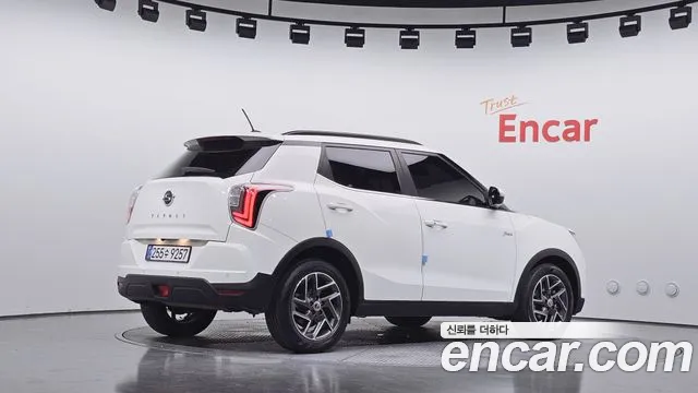 KG_Mobility_Ssangyong TIBOLI Very New Tivoli Бензин 1.5 2WD — Фото автомобиля 2