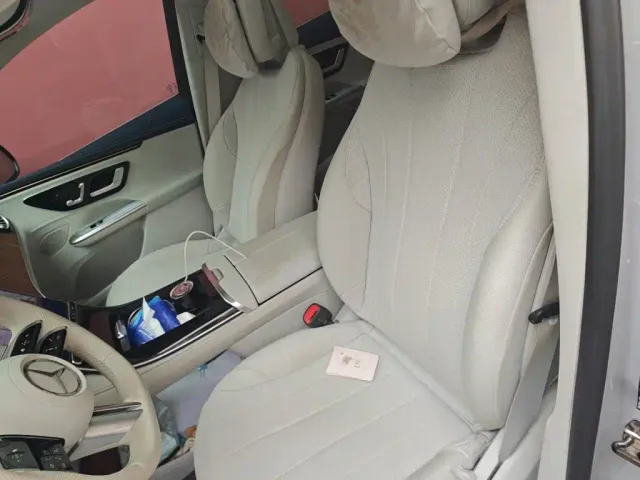 Mercedes-Benz EQE SUV — Фото автомобиля 16
