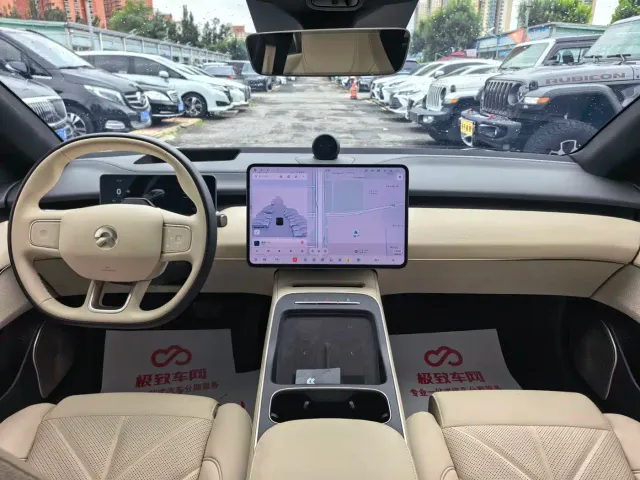 Nio ET5 Touring — Фото автомобиля 15